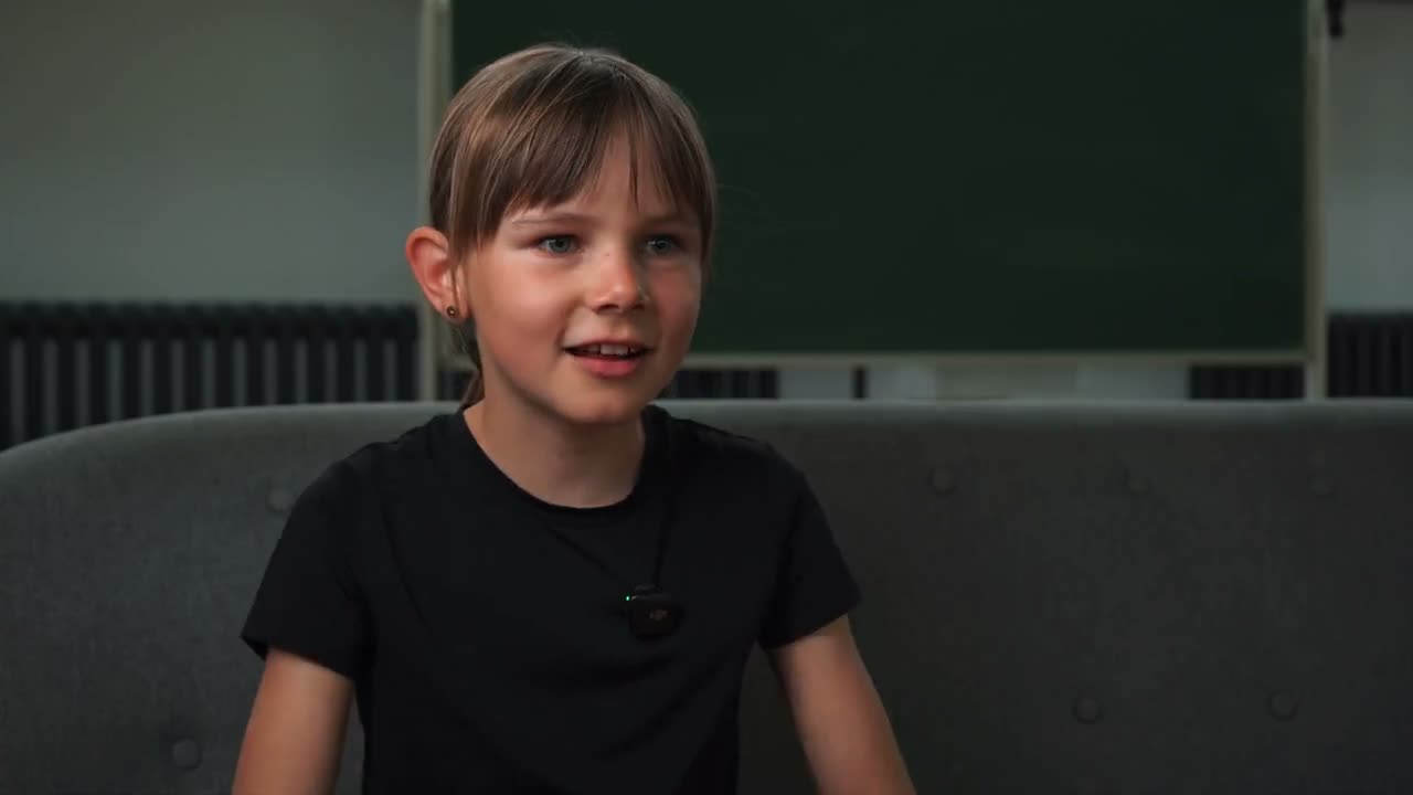 Franziska, Josefine, Emilia & Liene · Haidenhof Primary School